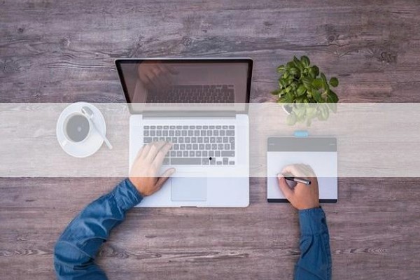 娱乐圈吃瓜小妹妹崛起背后：理性与公益双重身份的秘密