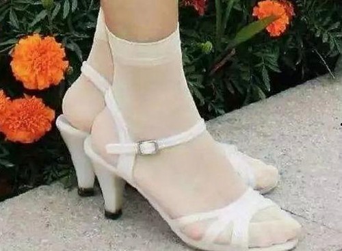 郭京飞与吃瓜微博博主:娱乐圈的新互动风潮