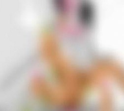 上海二中化学老师张越被曝与16岁学生关系复杂，家庭与职场双重震荡中